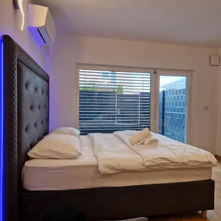 Rezidenca Pipanova 4* Ljubljana