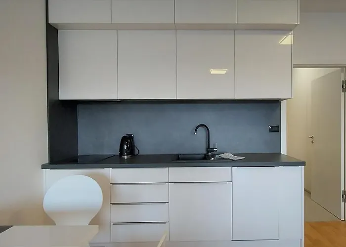 & Burgers Rezidenca Pipanova Aparthotel 4*