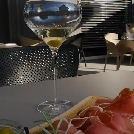 公寓式酒店 & Burgers Rezidenca Pipanova 卢布尔雅那