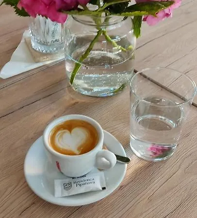 Rezidenca Pipanova Aparthotel 4*