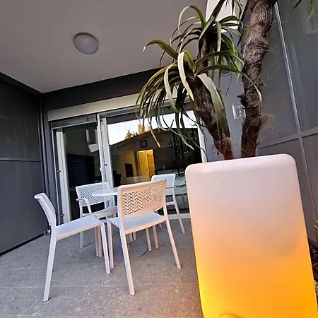 Apartahotel & Burgers Rezidenca Pipanova 4*