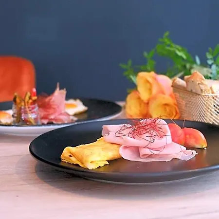 & Burgers Rezidenca Pipanova 4* Liubliana
