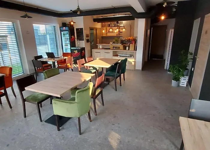 & Burgers Rezidenca Pipanova Lublana