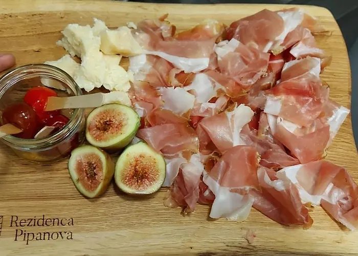 & Burgers Rezidenca Pipanova Lublana