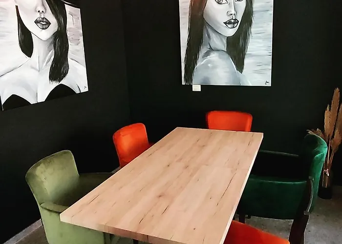 & Burgers Rezidenca Pipanova 4* Lublaň