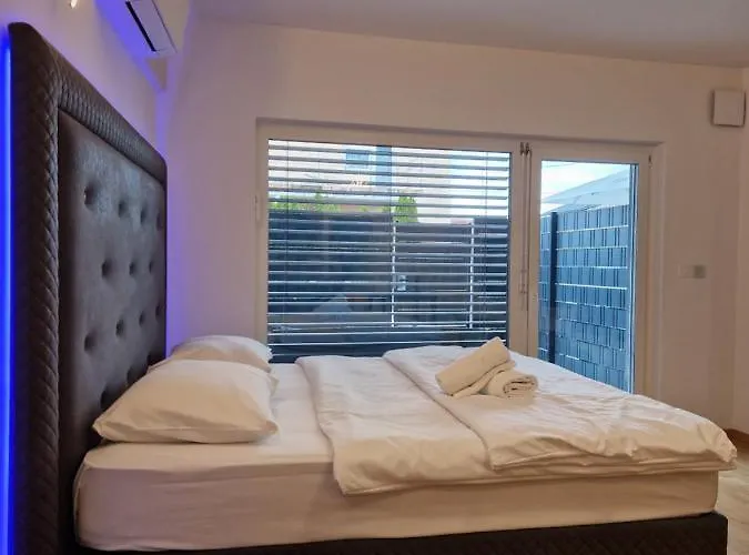 & Burgers Rezidenca Pipanova 4* Lublaň