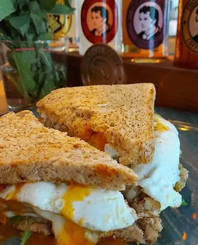 Apartmanhotel & Burgers Rezidenca Pipanova 4*